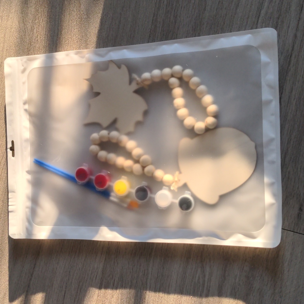 Fall Leaf and Acorn Craft Kit